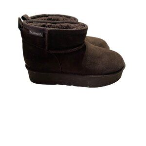 Bearpaw Womens Short Brown Suede Winter Boots With Plush Fleece Lining Size 10